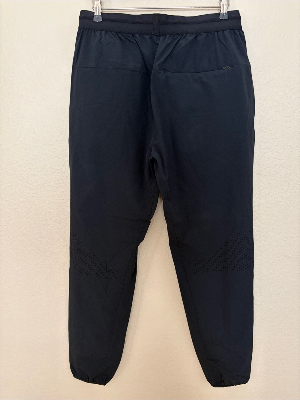 NWOT Legends Luka HD Jogger Black with Drawstring Waist - Picture 4 of 11